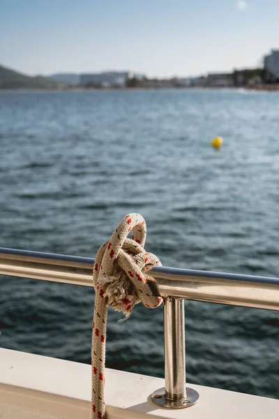 Stern Bir Gemi Halatlar Deniz Mili — Stok fotoğraf