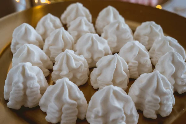 Şeker ve tatlılar bir ücretsiz düğün barda