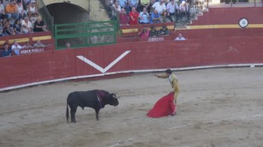 Requena, İspanya - 2 Eylül 2017: Bullring, Jesus Duque, İspanyol gelenek