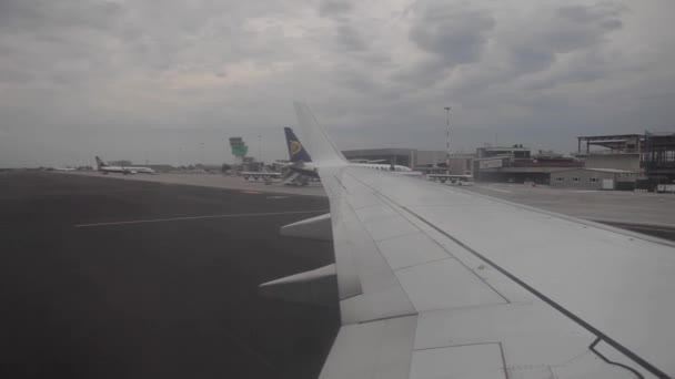 Milán Italia Junio 2014 Despegue Avión Desde Aeropuerto Milán — Vídeo de stock