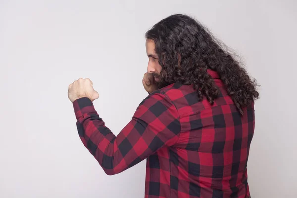 Retrato Visão Lateral Homem Sério Bonito Com Barba Cabelo Encaracolado — Fotografia de Stock