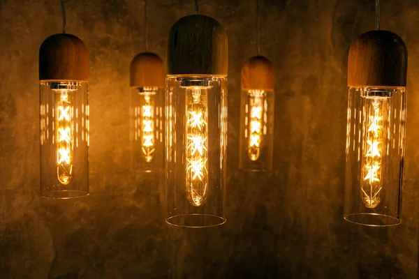 Sammlung Moderner Glühbirnen Hängt Der Wand — Stockfoto
