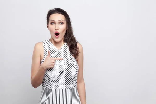 Portrait Beautiful Amazed Young Brunette Woman Striped Dress Standing Looking — Stock Photo, Image