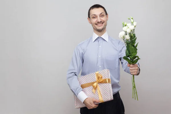 Charming Pleasure Romantic Man Blue Shirt Holding Bouquet White Flowers — Stock Photo, Image