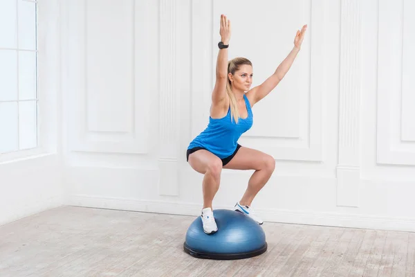 Sporty Blonde Woman Black Shorts Blue Top Working Gym Doing — Stock Photo, Image