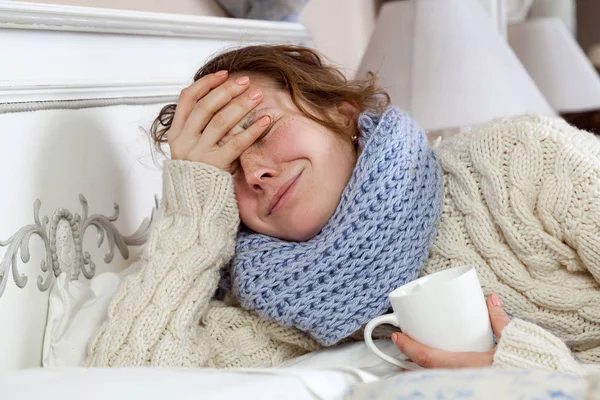 Young Woman White Sweater Blue Scarf Holding Painful Head Tea — Stock Photo, Image