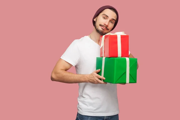 Bonito Barbudo Jovem Hipster Homem Branco Shirt Casual Chapéu Segurando — Fotografia de Stock