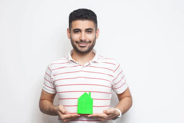 Vrolijke Positieve Blij Optimistisch Jonge Volwassen Man Wit Gestreepte Shirt — Stockfoto