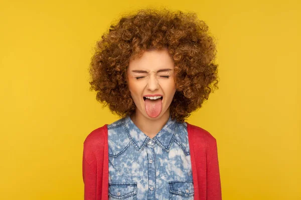 Portrait Disobedient Crazy Funny Woman Curly Hair Casual Outfit Showing — Stock Photo, Image