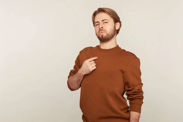 Portrait Egoistic Arrogant Selfish Man Beard Sweatshirt Pointing Himself Boasting — Stock Photo, Image