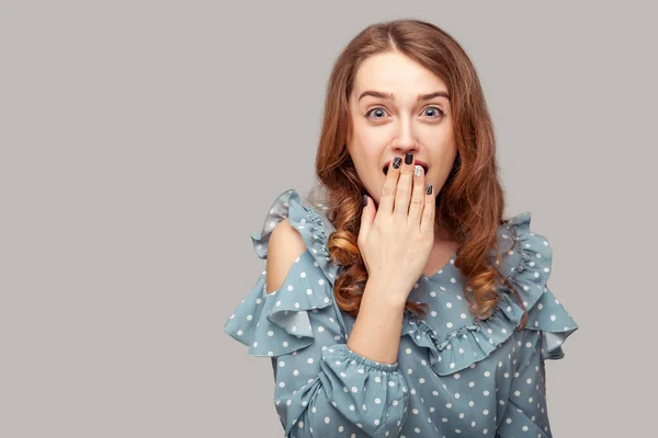 Wow God Amazed Excited Brunette Girl Ruffle Blouse Looking Camera — Stock Photo, Image