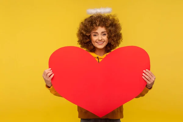 Glad Deg God Valentinsdag Portrett Tiltrekkende Krøllete Kvinne Med Hellig – stockfoto