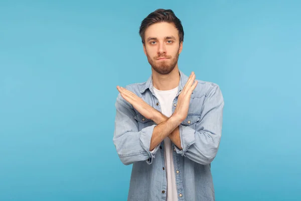 Termina Este Final Retrato Hombre Serio Con Camisa Vaquera Trabajo — Foto de Stock