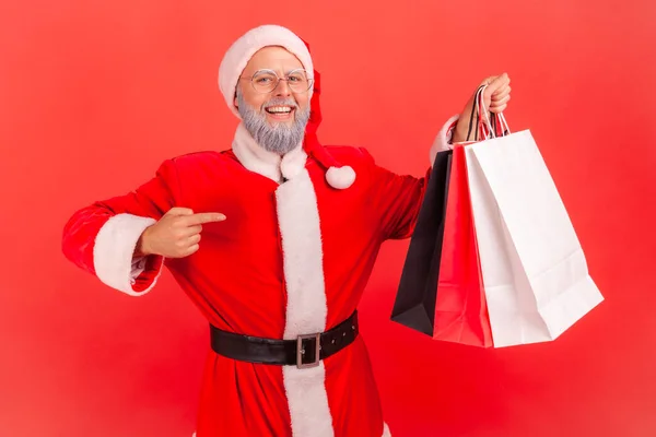 Smiling Elderly Gray Bearded Man Santa Claus Costume Pointing Finger — Stock Photo, Image