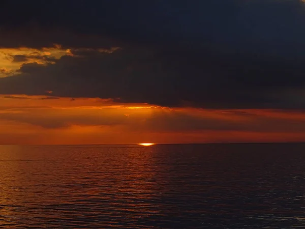 Sonnenuntergang Sonnenaufgang Ufer Der Dfds Fährprinzessinnen Stockbild