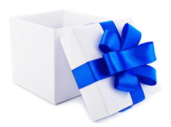 Coffret Cadeau Blanc Avec Ruban Bleu Isolé Sur Fond Blanc — Photo