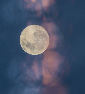 Soyut dolunayda gökyüzü arka plan