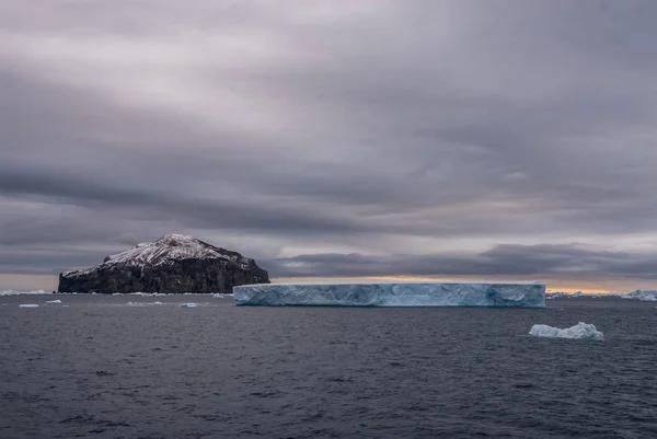 Vue Panoramique Paysage Gelé Sauvage Antarctique — Photo