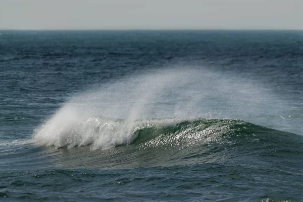 Große Welle Offenen Meer — Stockfoto