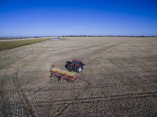 Flygfoto Traktor Och Seeder Direkt Sådd Pampa Regionen Argentina — Stockfoto