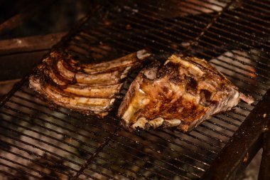 Domuz pirzolası barbeküsü, Patagonya, Arjantin