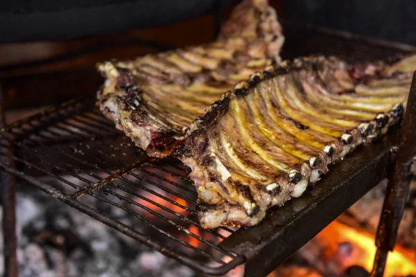 Pig Ribs Barbecue Patagonia Argentina — 스톡 사진