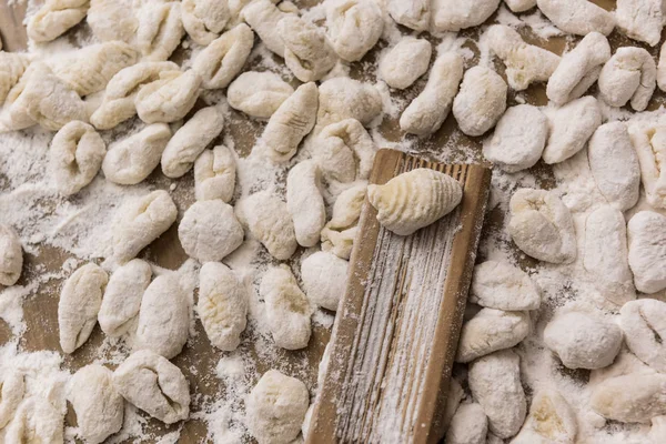 Handgjorda Gnocchi Bordet — Stockfoto