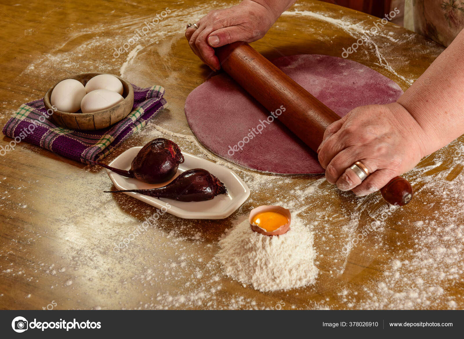 Grandma Hands Kneading Dough Purple Noodles — Stock Photo © FOTO4440