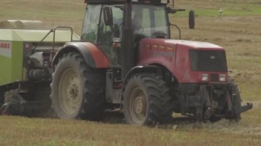 Traktör kış depolama için depolama için bardağı taşıran damla toplar