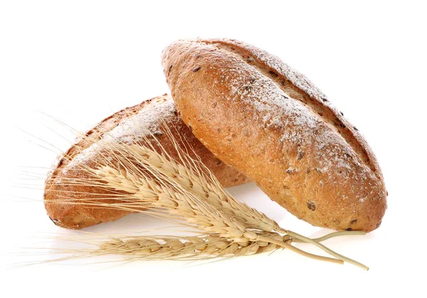 Roti Yang Baru Dipanggang Terisolasi Pada Latar Belakang Putih — Stok Foto