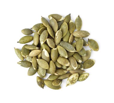 beyaz arkaplanda kabak tohumları