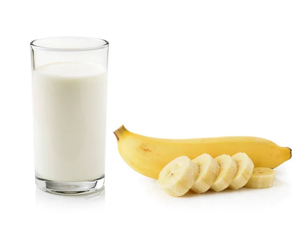 Glas Mjölk Med Banan Över Vit Bakgrund — Stockfoto