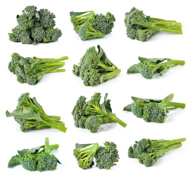 Brokoli beyaz arkaplanda izole edildi