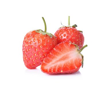 Beyaz arkaplanda çilek