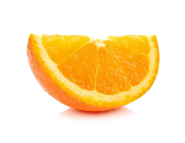 Kawałek Pomarańczy Izolowany Białym — Zdjęcie stockowe