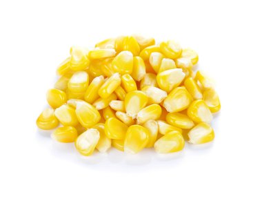 Beyaz arkaplanda izole edilmiş tatlı mısır