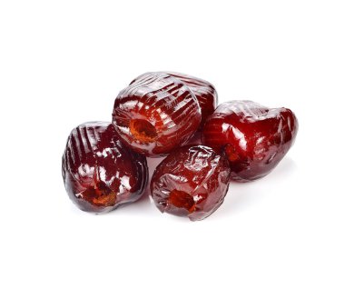 Hünnap kaplama şurubu beyaz zemin üzerinde. Tay tatlı