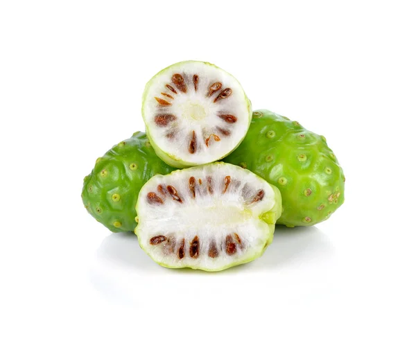 Fruta Exótica Noni Sobre Fondo Blanco — Foto de Stock