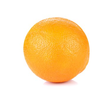 Beyaz arkaplanda portakal meyvesi izole