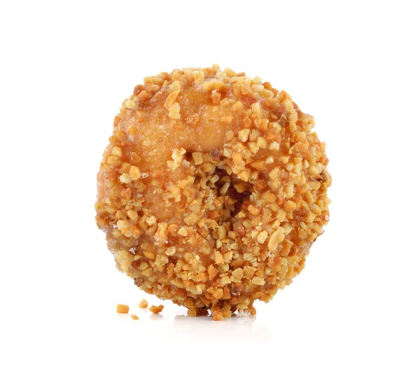 fıstık çörek üzerinde beyaz izole.