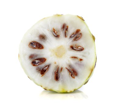 Noni meyve beyaz arka plan üzerinde