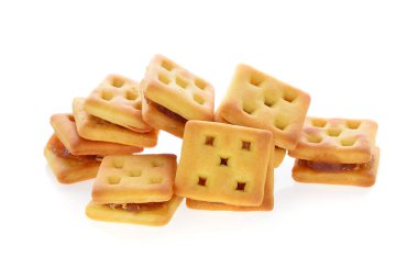 Beyaz üzerine ananas reçelli bisküvi.