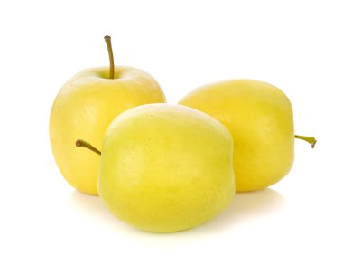 sarı elma meyve izole beyaz arka plan üzerinde