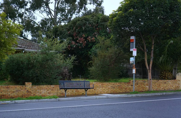 Oakleigh Vic Australia Aug 2018 Empty Bus Stop Weekdays Daytime — Stock Photo, Image