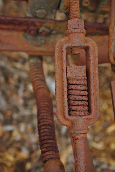 Close View Rusty Spring Part Old Machinery — Stock Photo, Image