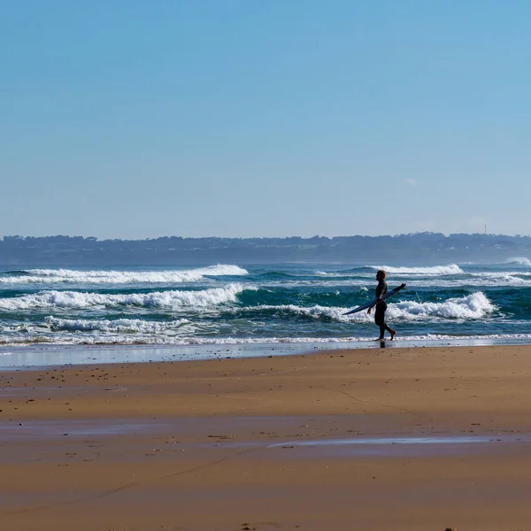Phillip Island Vic Australia Jun 2020 Surfer Zwart Wetsuit Klaar — Stockfoto