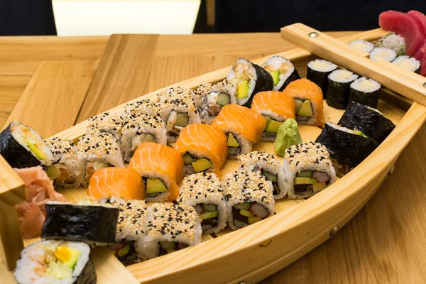 Sushi Étteremben Asztalra — Stock Fotó