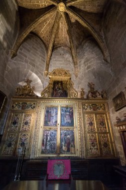 İspanya 'daki Avila Katedrali. İç mimari