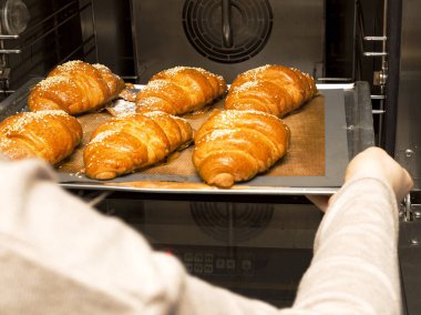 sadece fırından taze ruddy çörekler. Iştah açıcı. bak çörekler
