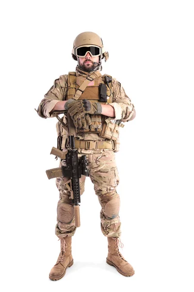 Retrato Soldado Sosteniendo Arma Contra Fondo Blanco Aislado Soldado — Foto de Stock